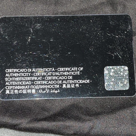 Preloved Dolce n Gabbana mini 2 way bag excellent condition color is light pink - Picture 9 of 13